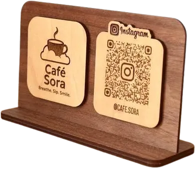 Exhibidor QR de madera