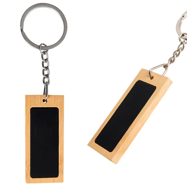 Llavero Hout personalizado con logotipo
